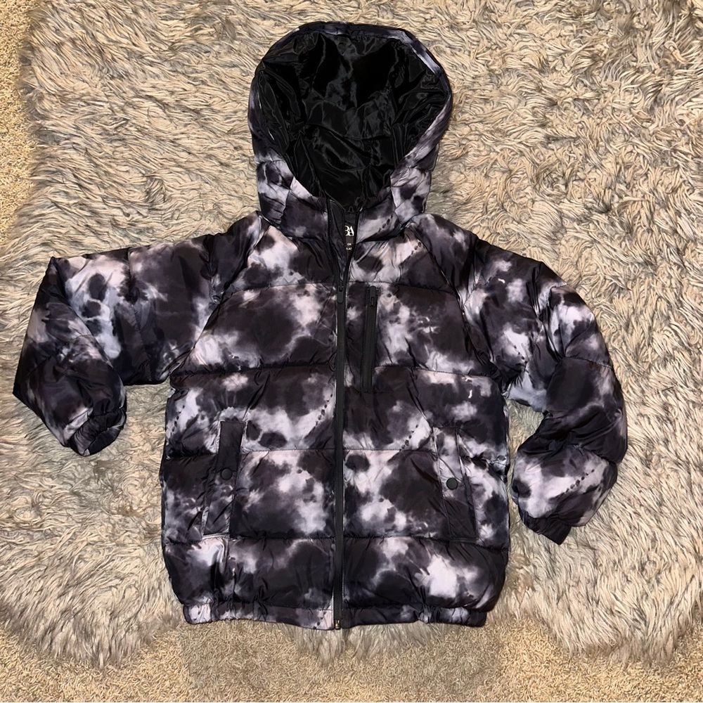 Zara kids unisex Puffer Jacket.